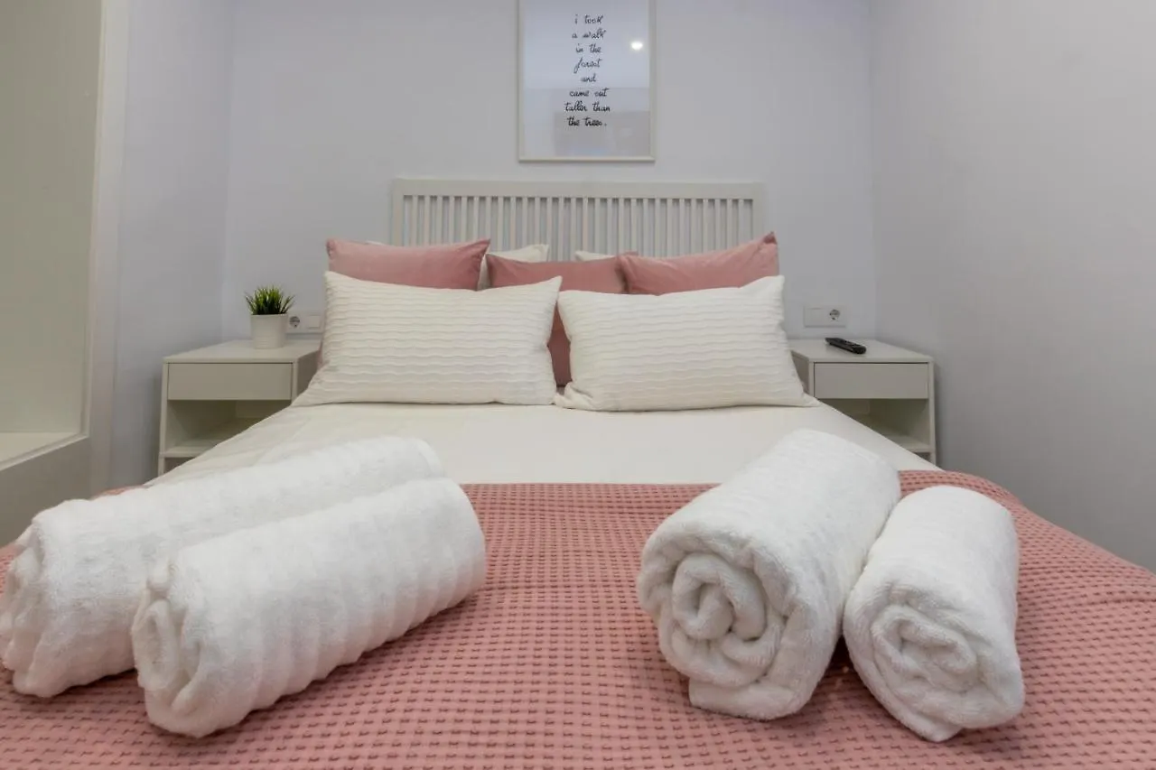 Apartment Beachfront 1Br Centre - Las Palmeras Fuengirola