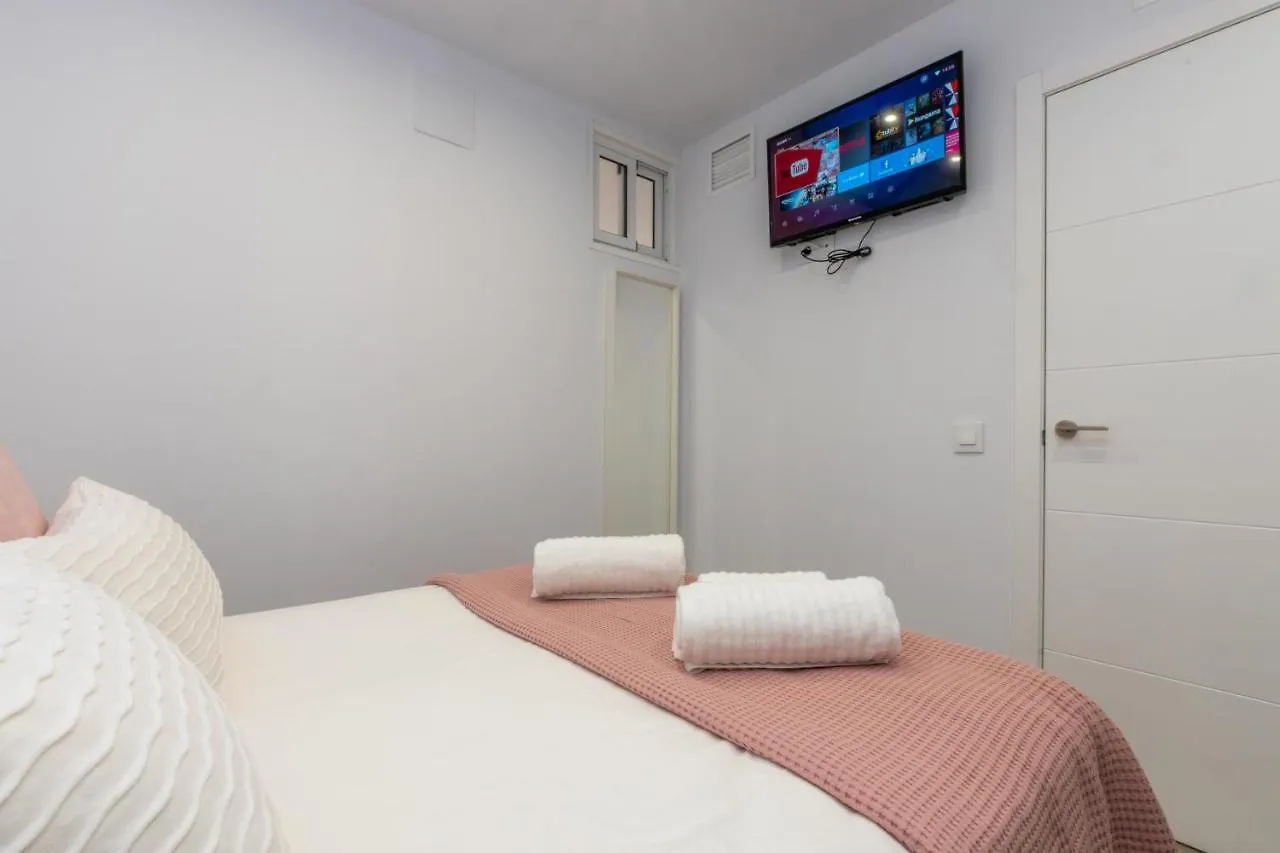 Apartment Beachfront 1Br Centre - Las Palmeras Fuengirola Spain